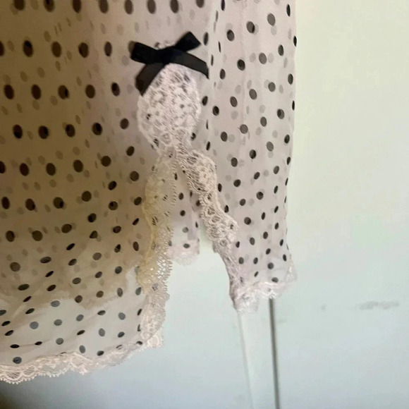 Victoria's Secret Blush Sheer Polka Dot Lace Negligee Nightie Size Large - Picture 3 of 10